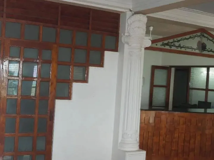 Варкала: Raja Hotel