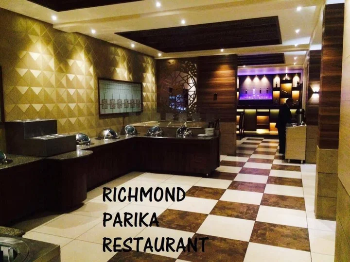 Бангалор: Ramanashree Richmond Circle Bangalore