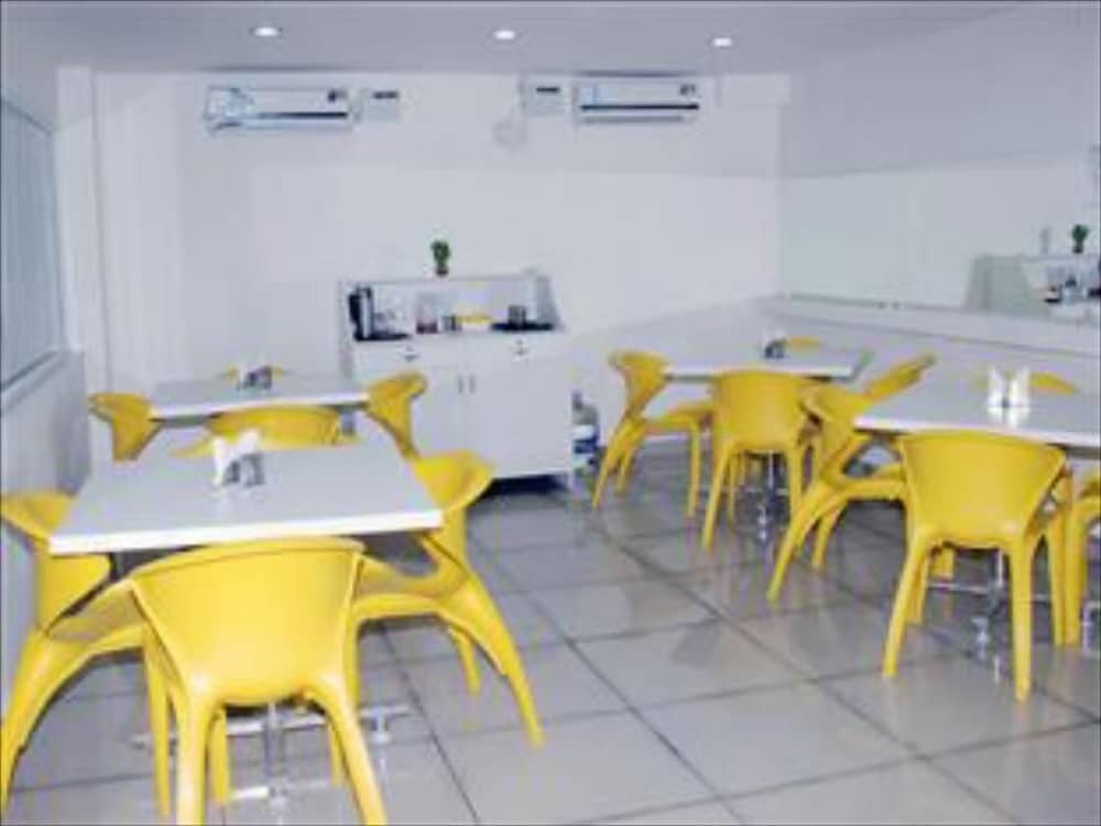 Бангалор: Maple Inn Budget Hotel