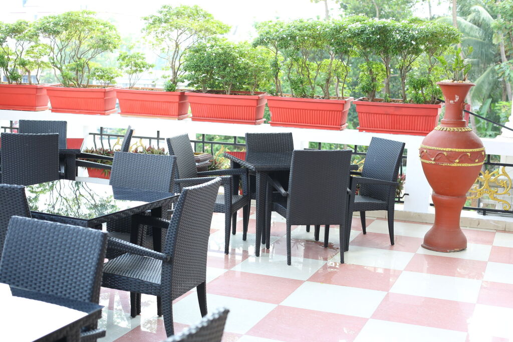 Chalakudy: Joys Palace
