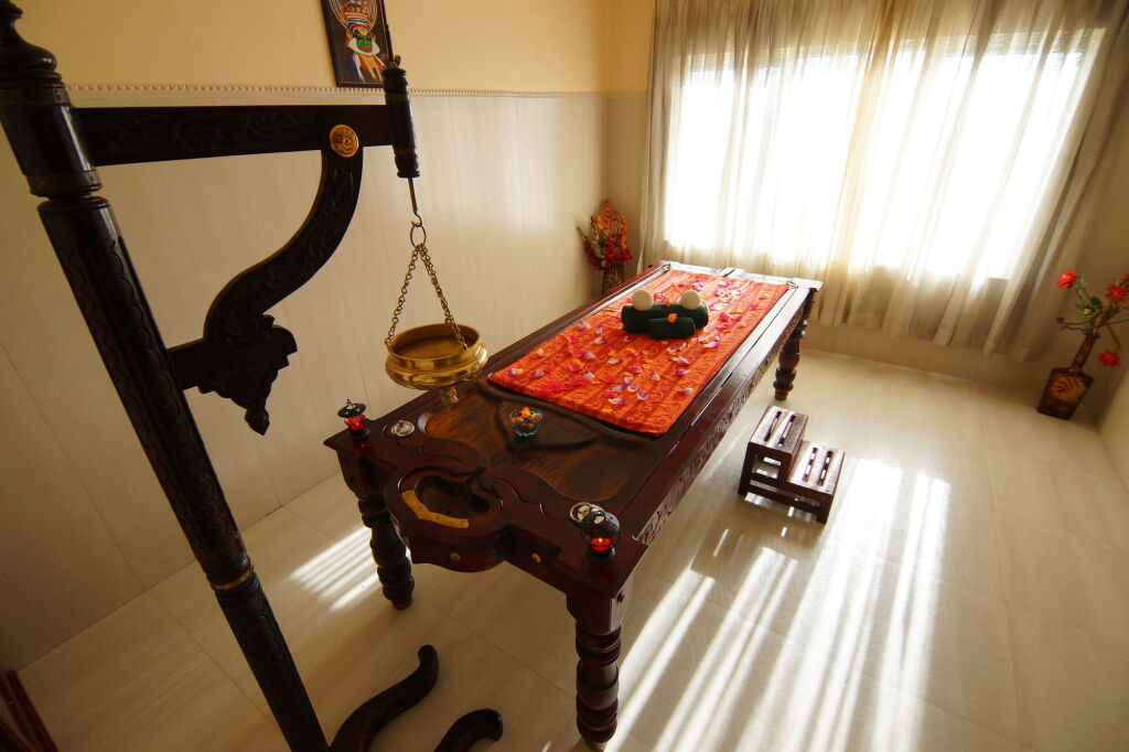 Chalakudy: Joys Palace
