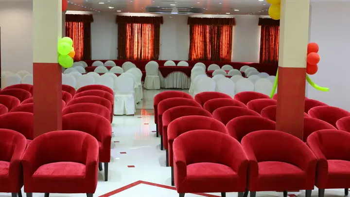 Chalakudy: Joys Palace