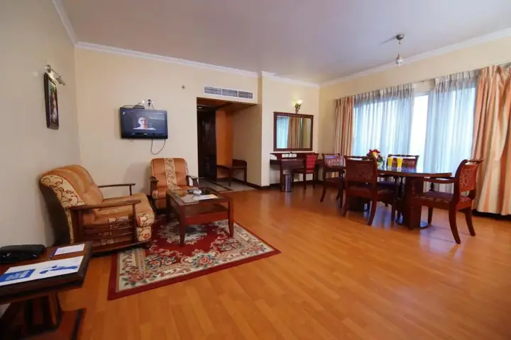 Chalakudy: Joys Palace