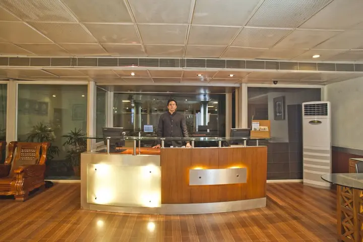 Джайпур: Hotel Om Tower