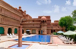Биканер: The Laxmi Niwas Palace