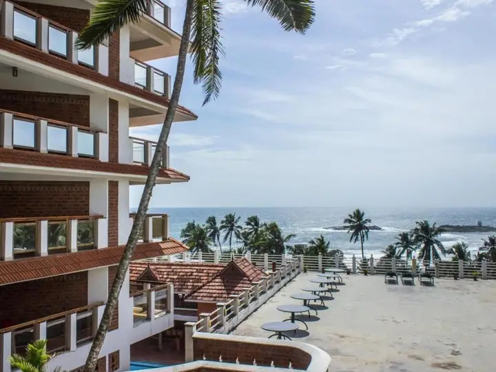Sagara Beach Resort — фото 1
