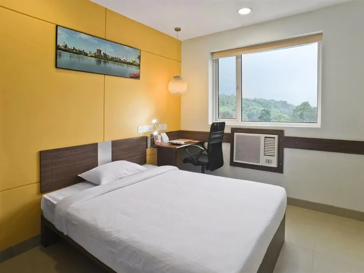 Нью-Дели: Ginger East Delhi