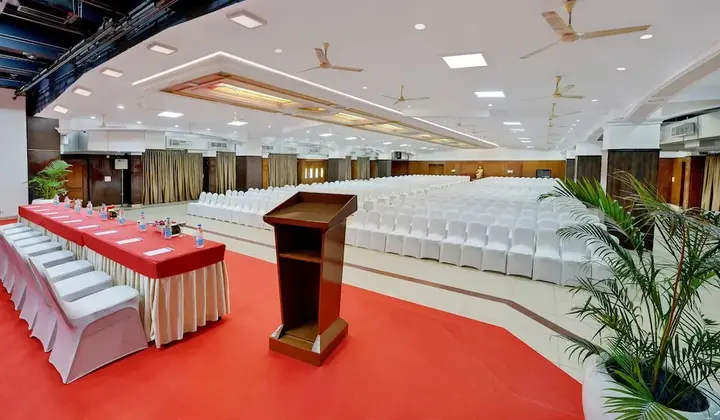 Бангалор: Manpho Bell Hotel & Convention Center