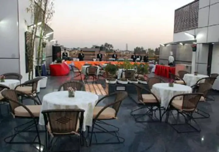 Нью-Дели: Rockland Hotel - C R Park