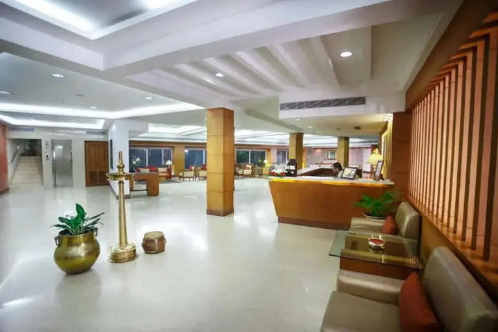 Ангамали: Elite Palazzo