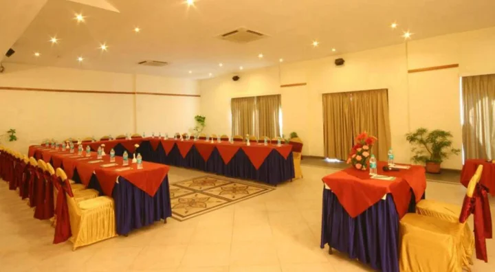 Калангут: Neelam's The Grand Hotel Goa