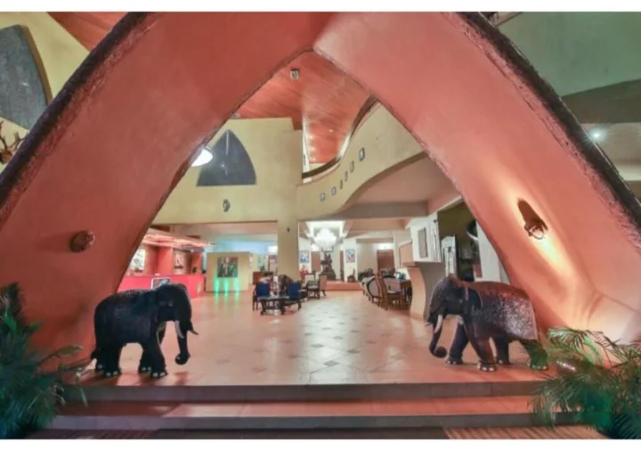 Калангут: Neelam's The Grand Hotel Goa