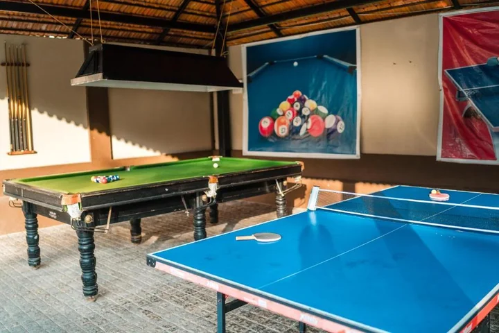 Вагатор: Leoney Resort