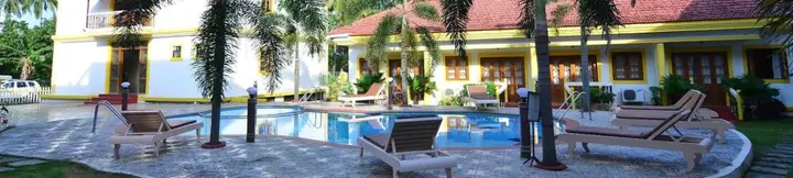 Анджуна: Spazio Leisure Resort