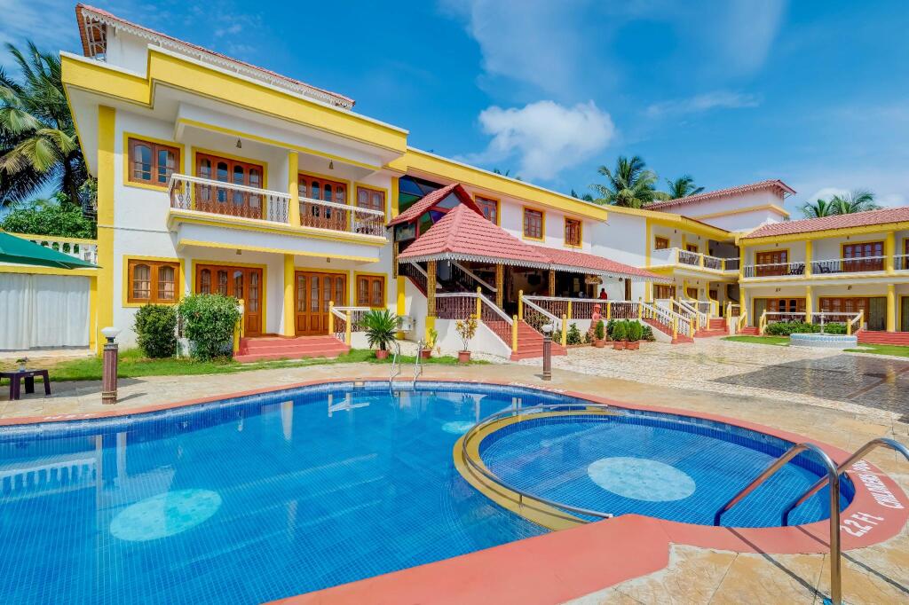 Анджуна: Spazio Leisure Resort