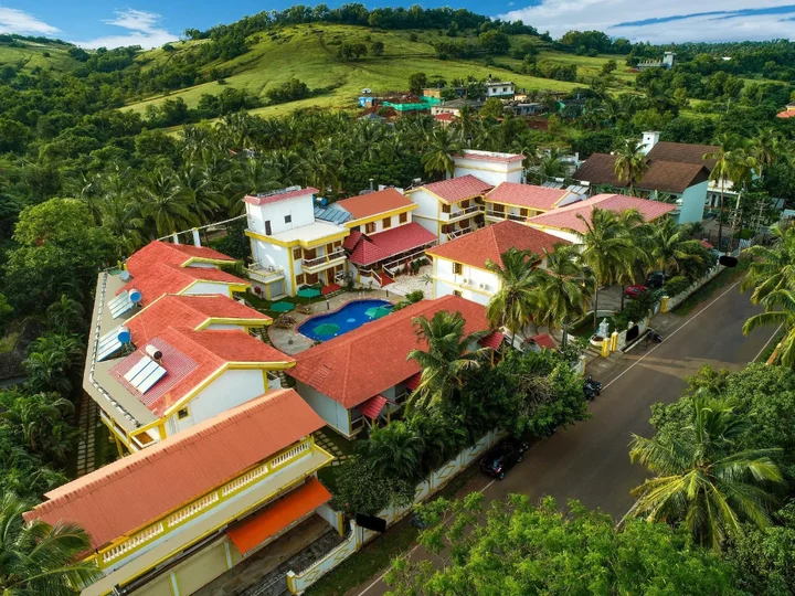 Анджуна: Spazio Leisure Resort