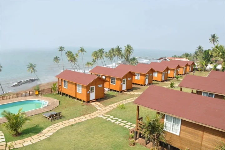Вагатор: Ozran Heights Beach Resort