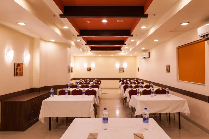 Индаур: Ginger Indore