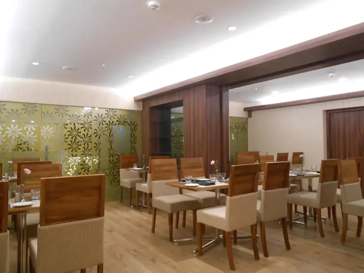 Тируванантапурам: The South Park Hotel