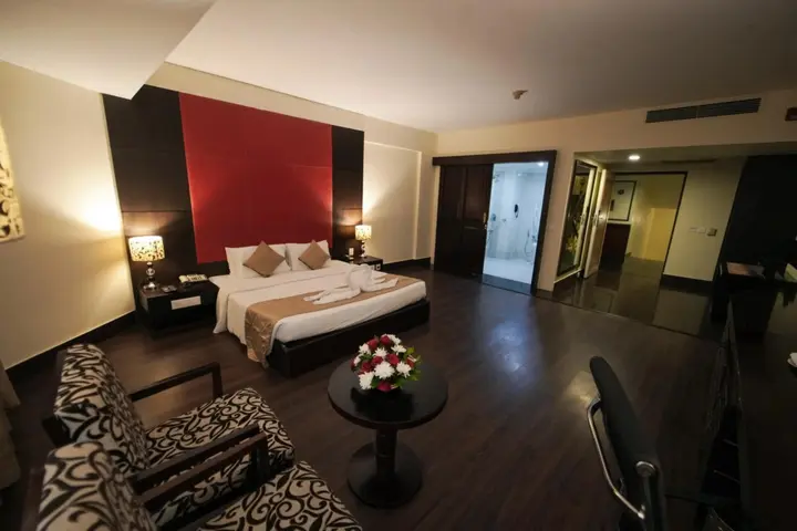 Тируванантапурам: The South Park Hotel