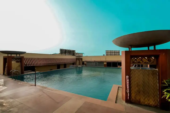 Джайпур: Clarion Hotel Bella Casa