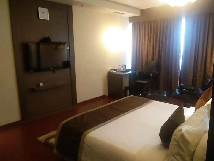 Хидерабад: Daspalla Hyderabad