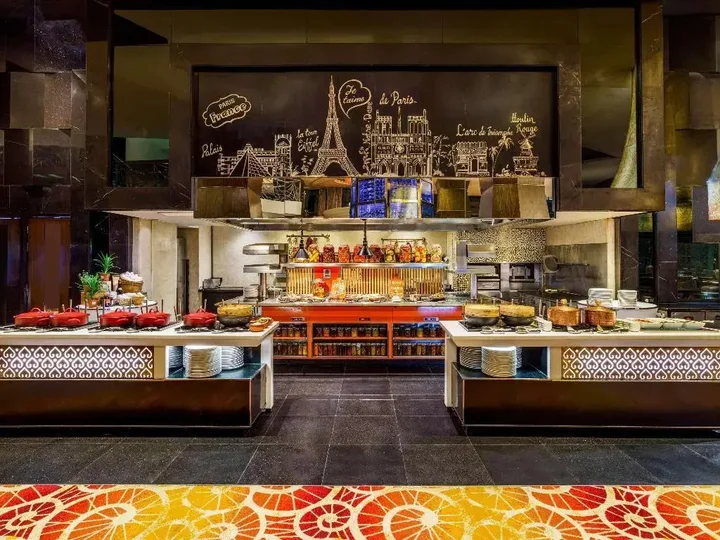 Мумбаи: Sofitel Mumbai BKC Hotel