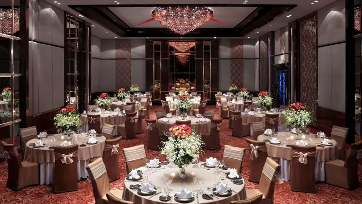 Мумбаи: Sofitel Mumbai BKC Hotel