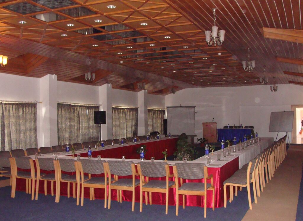 Куфри: Toshali Royal View Resort