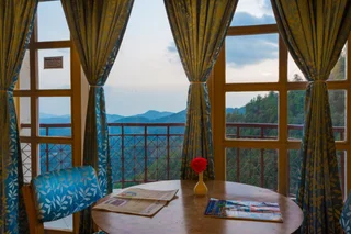 Куфри: Toshali Royal View Resort