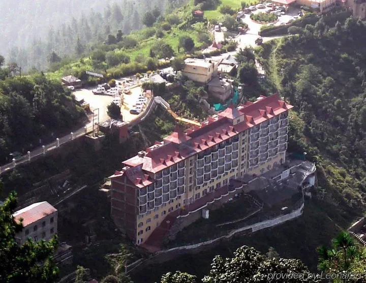 Куфри: Toshali Royal View Resort