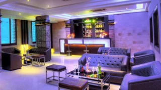 Агра: Royale Sarovar Portico Agra