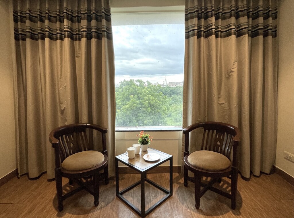 Агра: Royale Sarovar Portico Agra