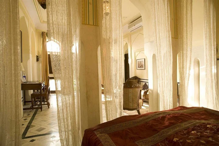 Джайпур: Naila Bagh Palace