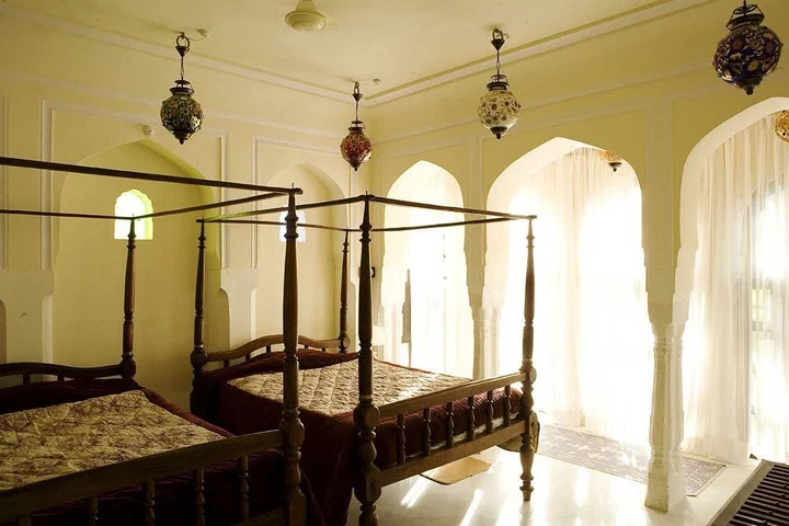 Джайпур: Naila Bagh Palace