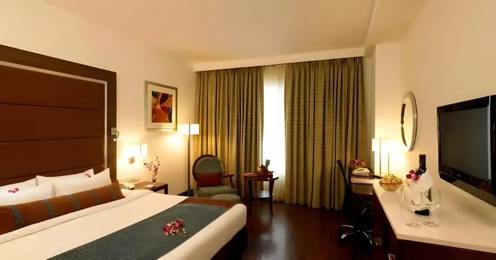Пуна: Royal Orchid Central Pune