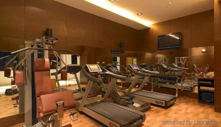 Пуна: Royal Orchid Central Pune
