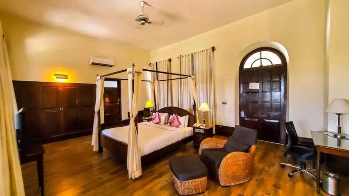Palahalli: Royal Orchid Brindavan Gardens