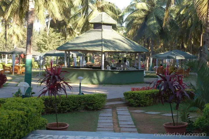 Бангалор: Royal Orchid Resort & Convention Centre