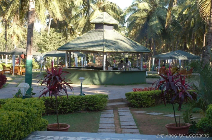 Бангалор: Royal Orchid Resort & Convention Centre