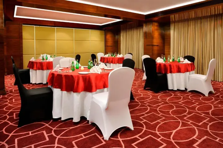 Ахмедабад: Four Points by Sheraton Ahmedabad
