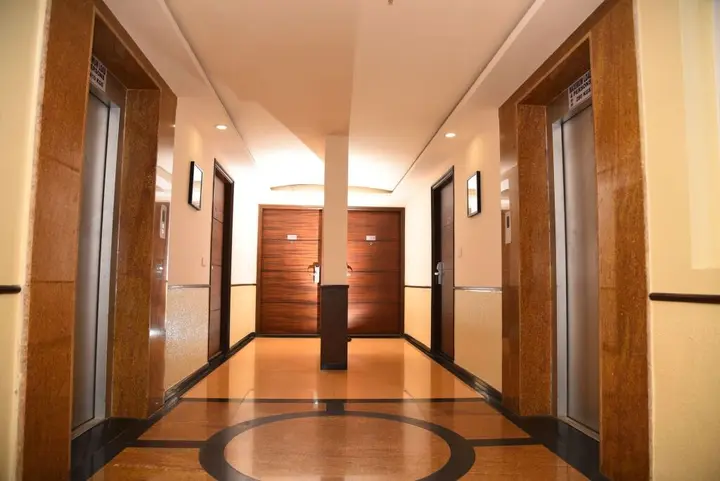 Бангалор: Royal Orchid Suites