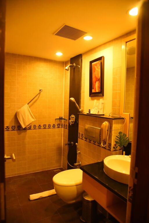Royal Orchid Suites — фото 4