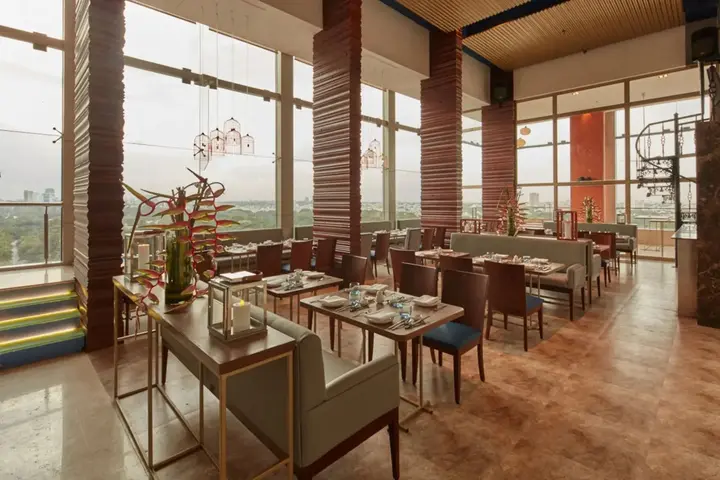 Бангалор: Royal Orchid Central Bangalore, MG Road