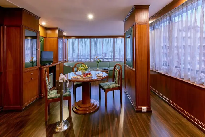 Бангалор: Royal Orchid Central Bangalore, MG Road
