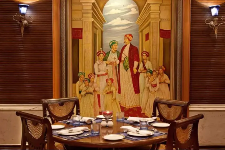 Гуруграм: The Bristol Hotel
