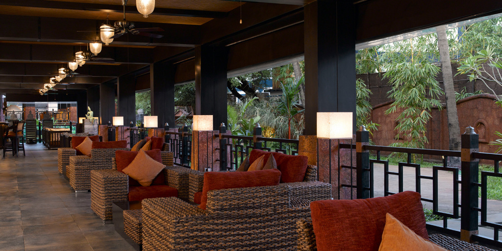 Кандолим: O Hotel Goa, Candolim Beach
