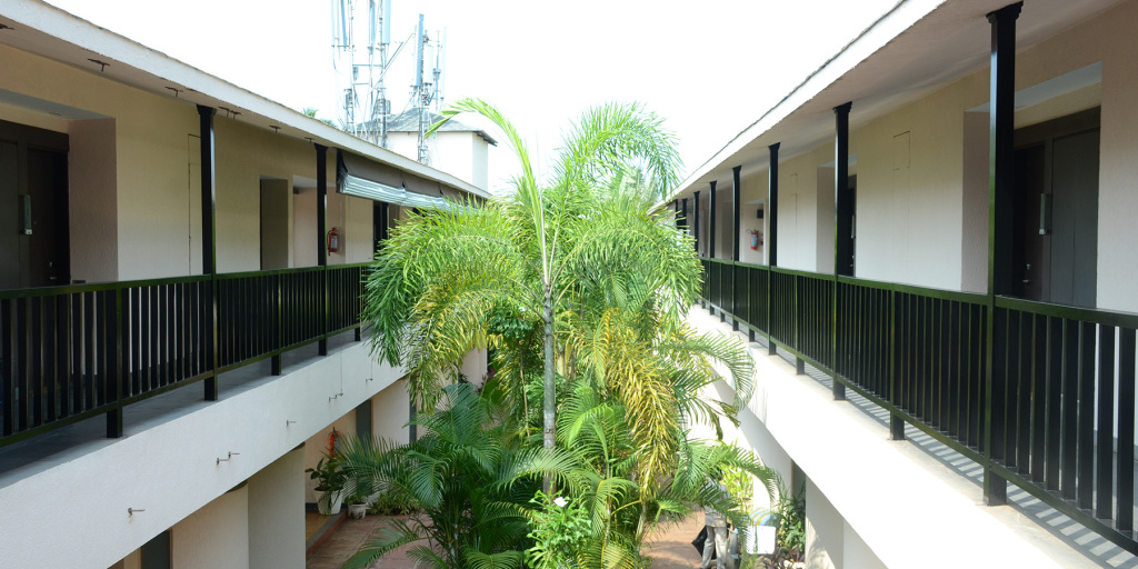 Кандолим: O Hotel Goa, Candolim Beach