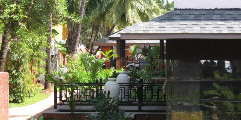 Кандолим: O Hotel Goa, Candolim Beach