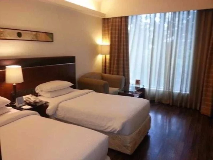 Пуна: Fortune Inn Jukaso Pune